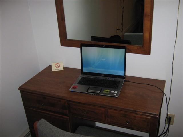 Riverview Room Desk